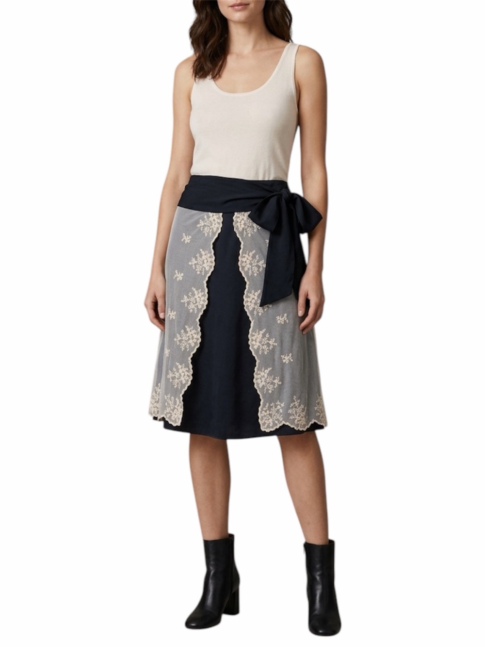 ANTHROPOLOGIE ODILLE Silk Lace Scallop Trim Skirt Black Ivory Whimsigoth Size 4
